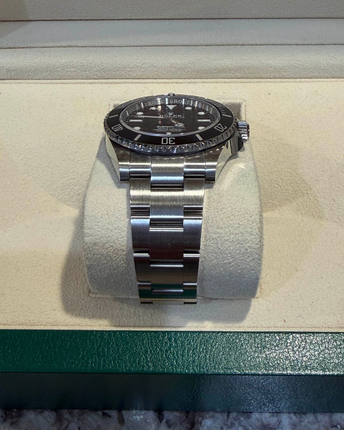 Rolex 124060