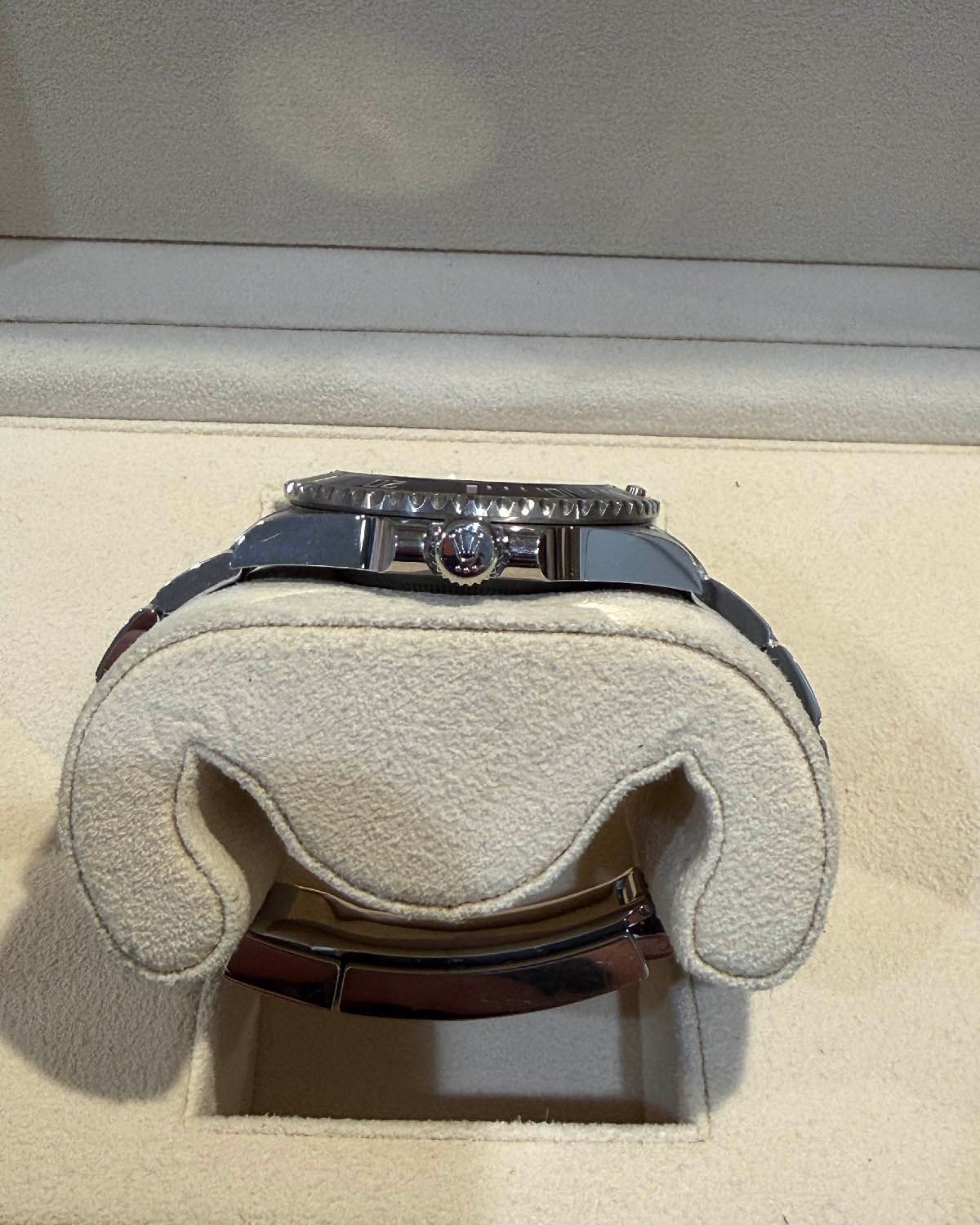 Rolex 124060
