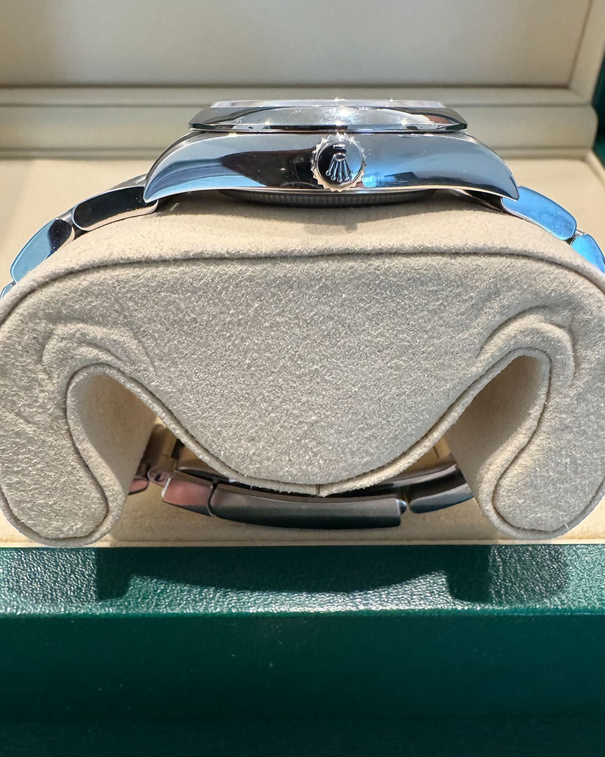 Rolex 124200