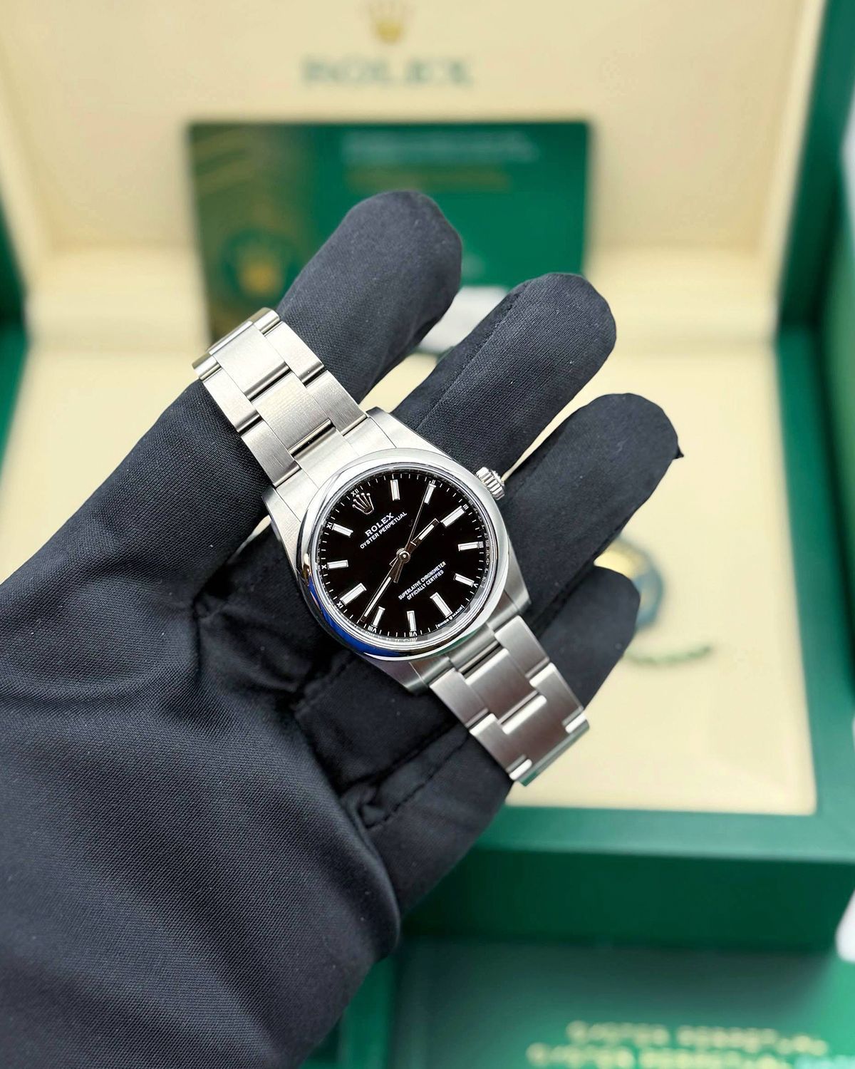 Rolex 124200