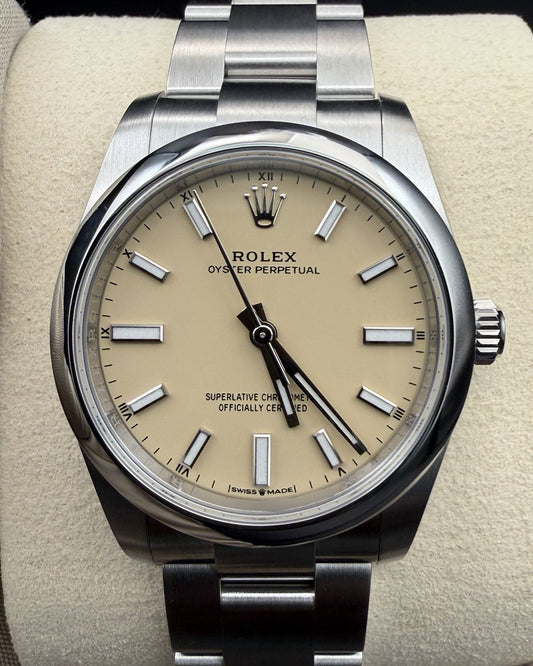 Rolex 124200