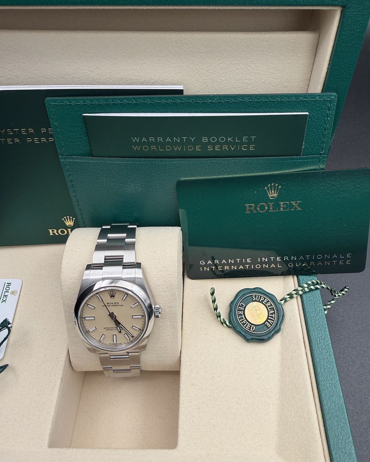 Rolex 124200