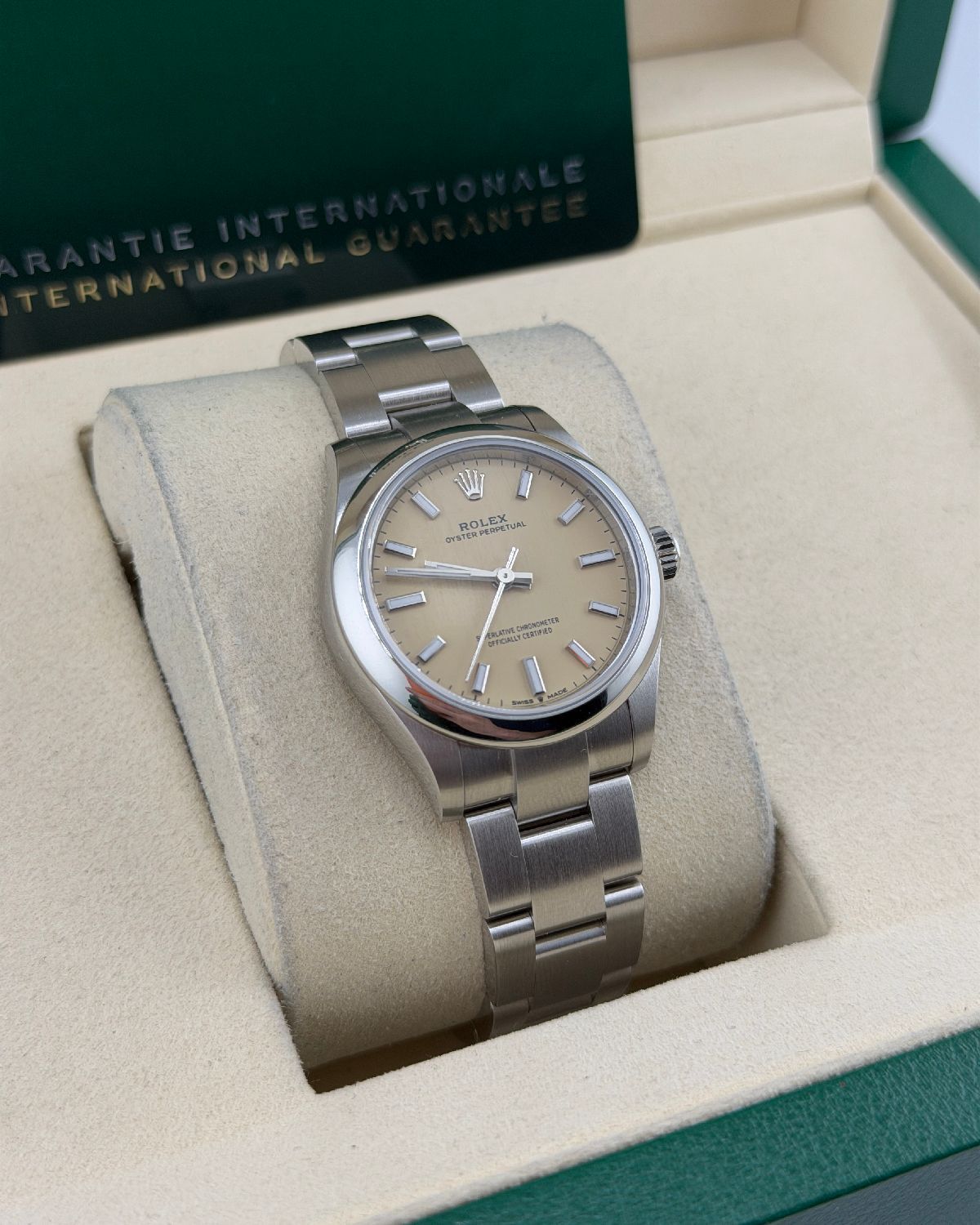 Rolex 124200