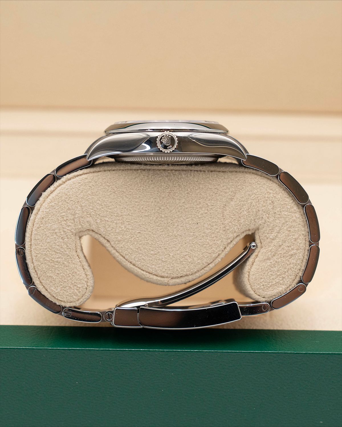 Rolex 124200