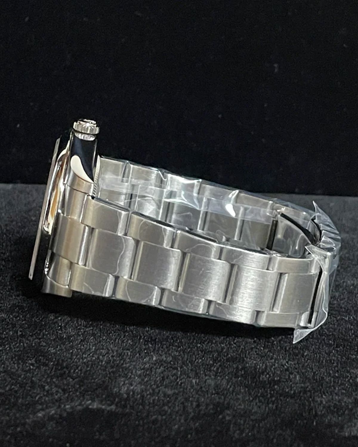 Rolex 124300