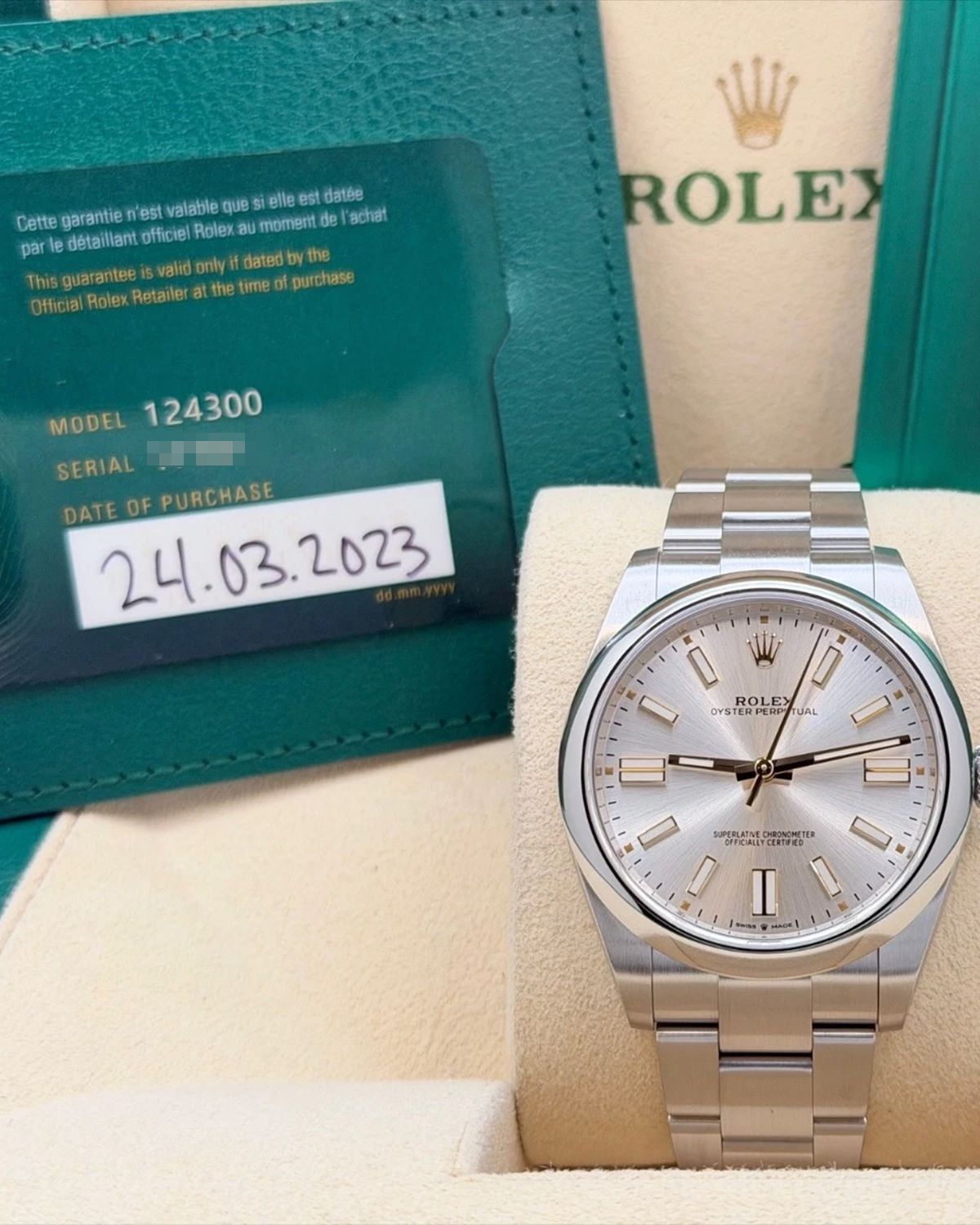 Rolex 124300