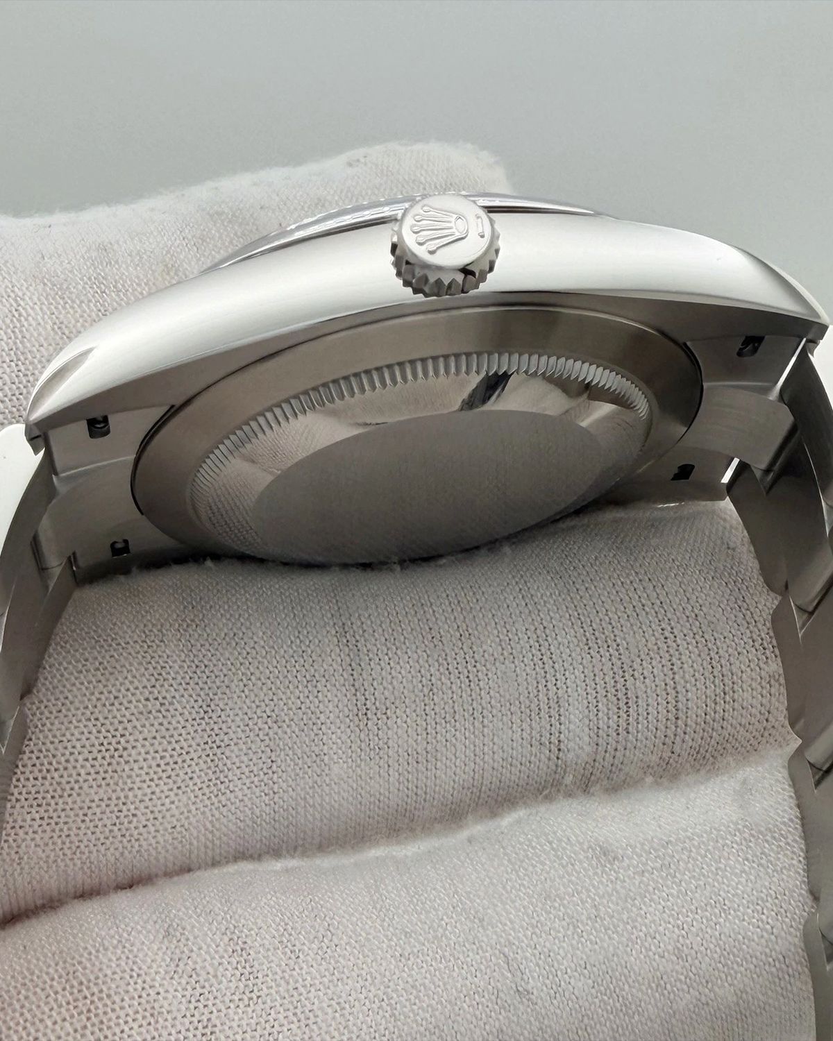 Rolex 124300