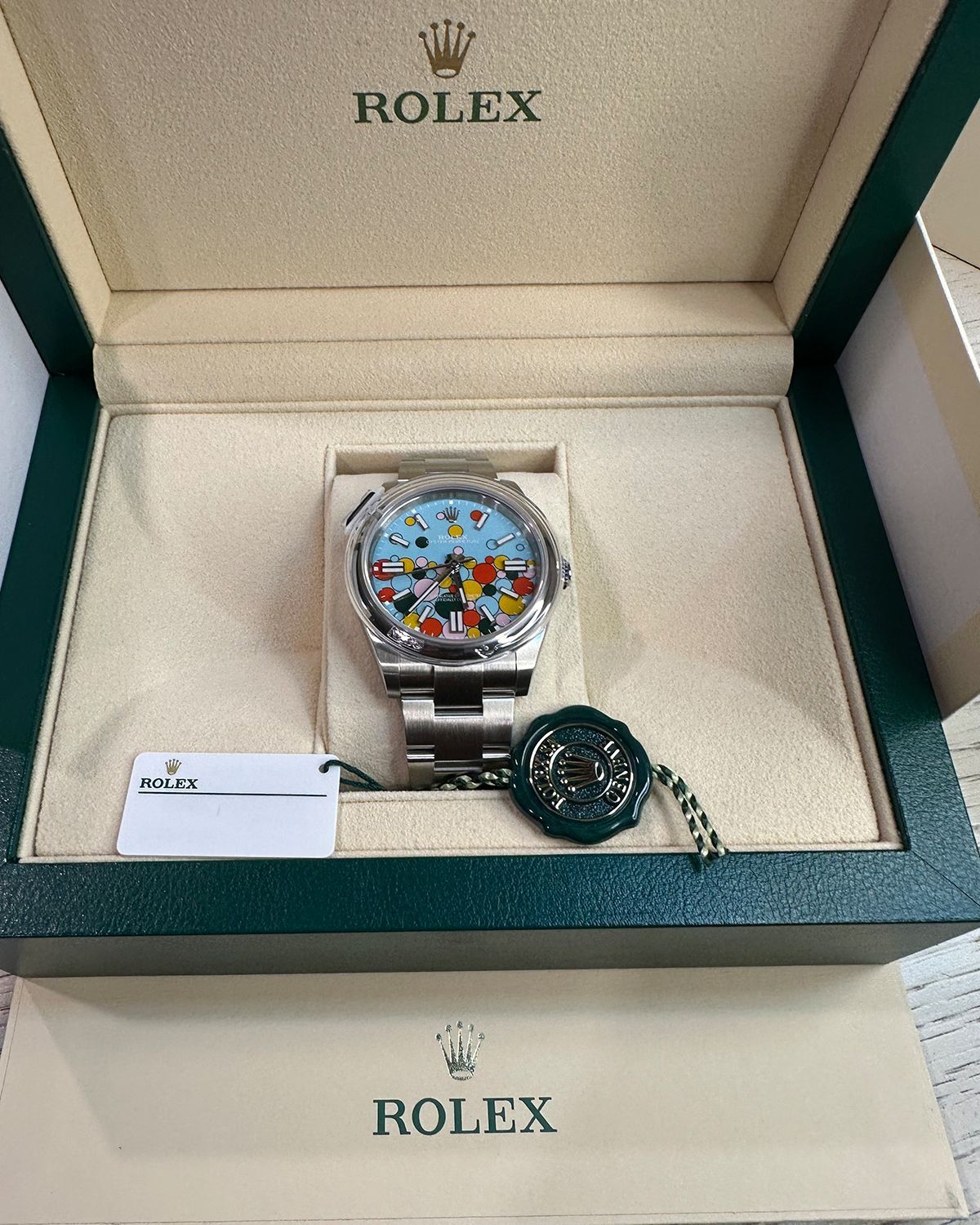 Rolex 124300