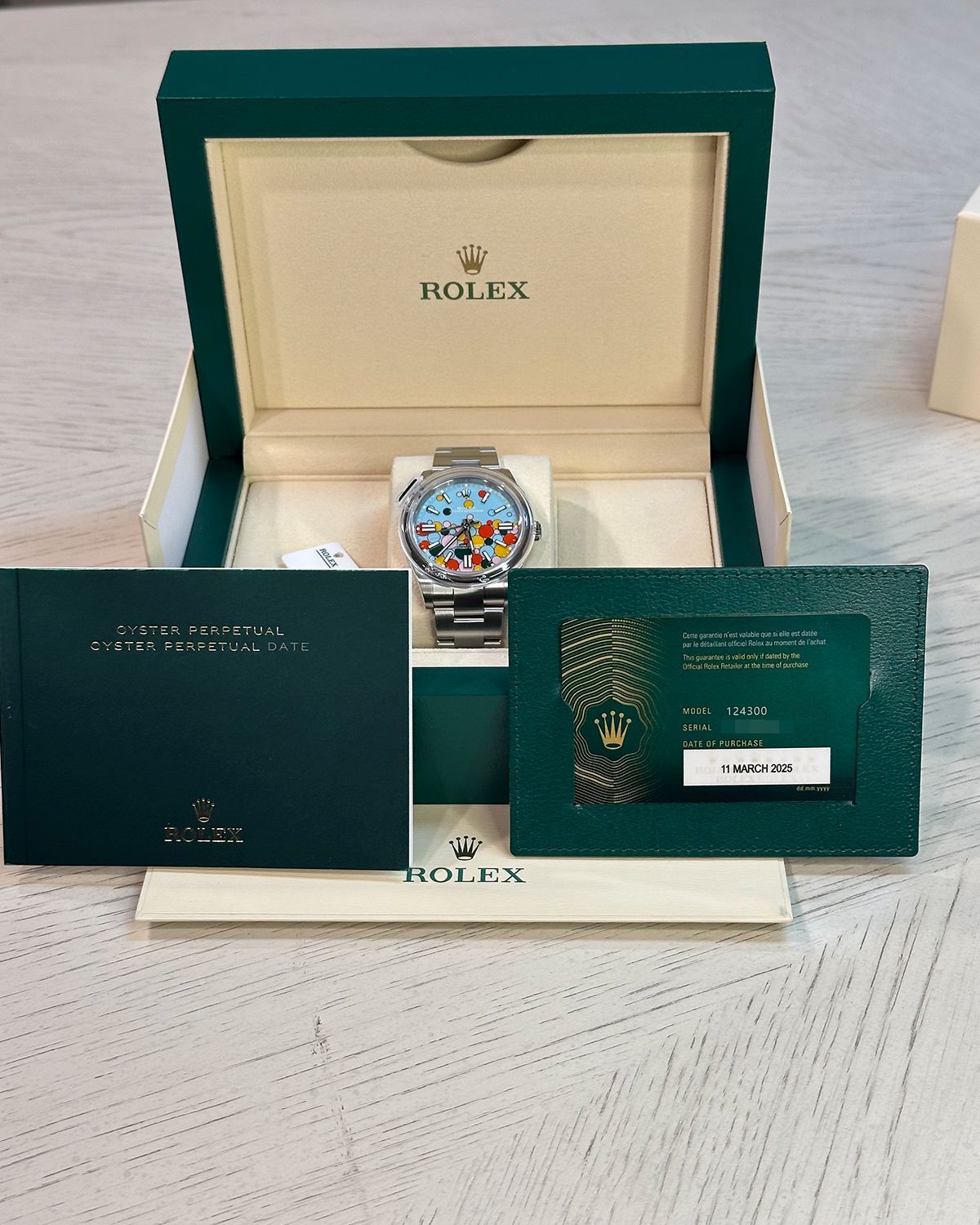 Rolex 124300