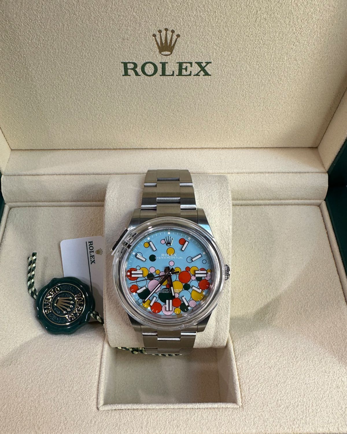 Rolex 124300