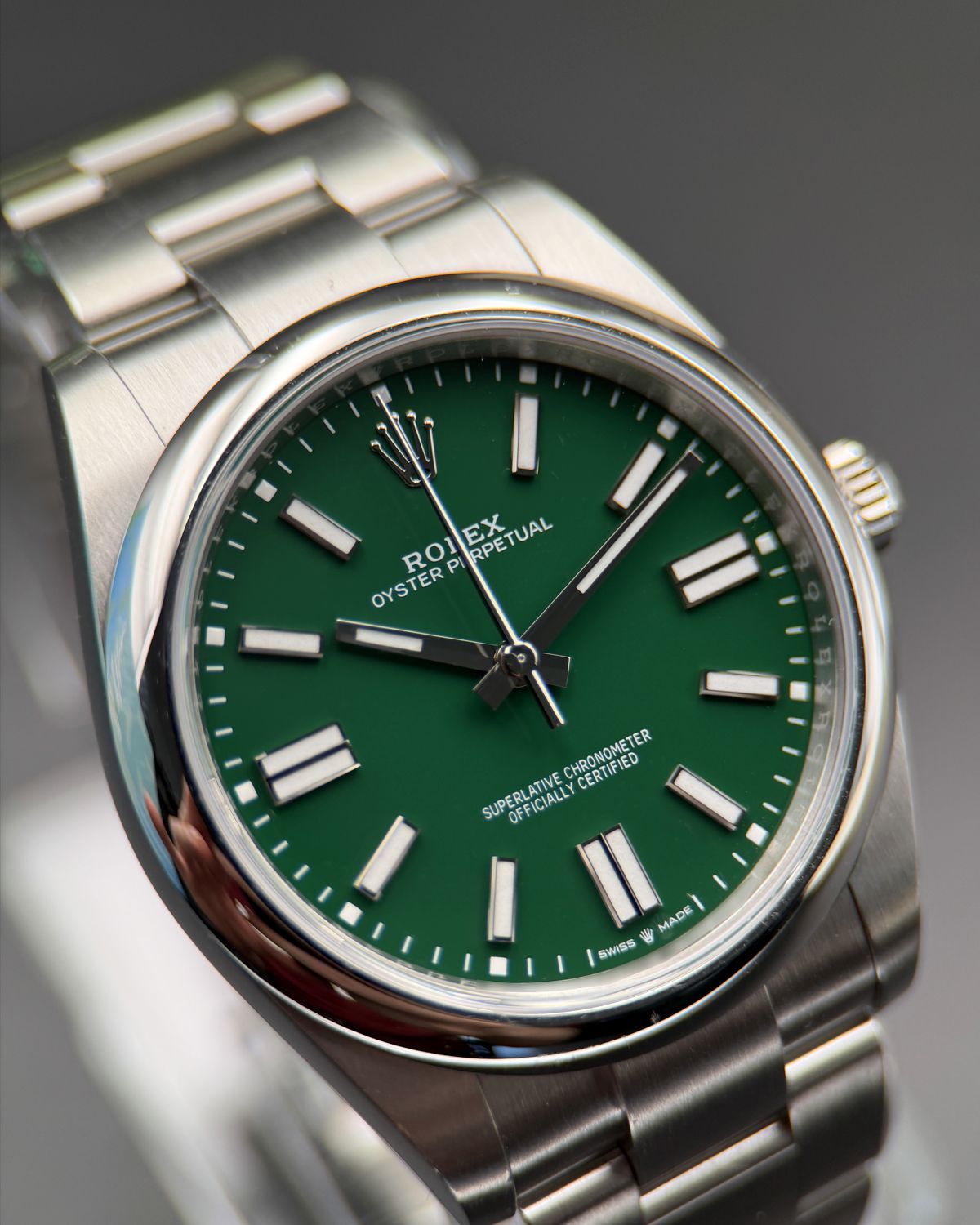 Rolex 124300