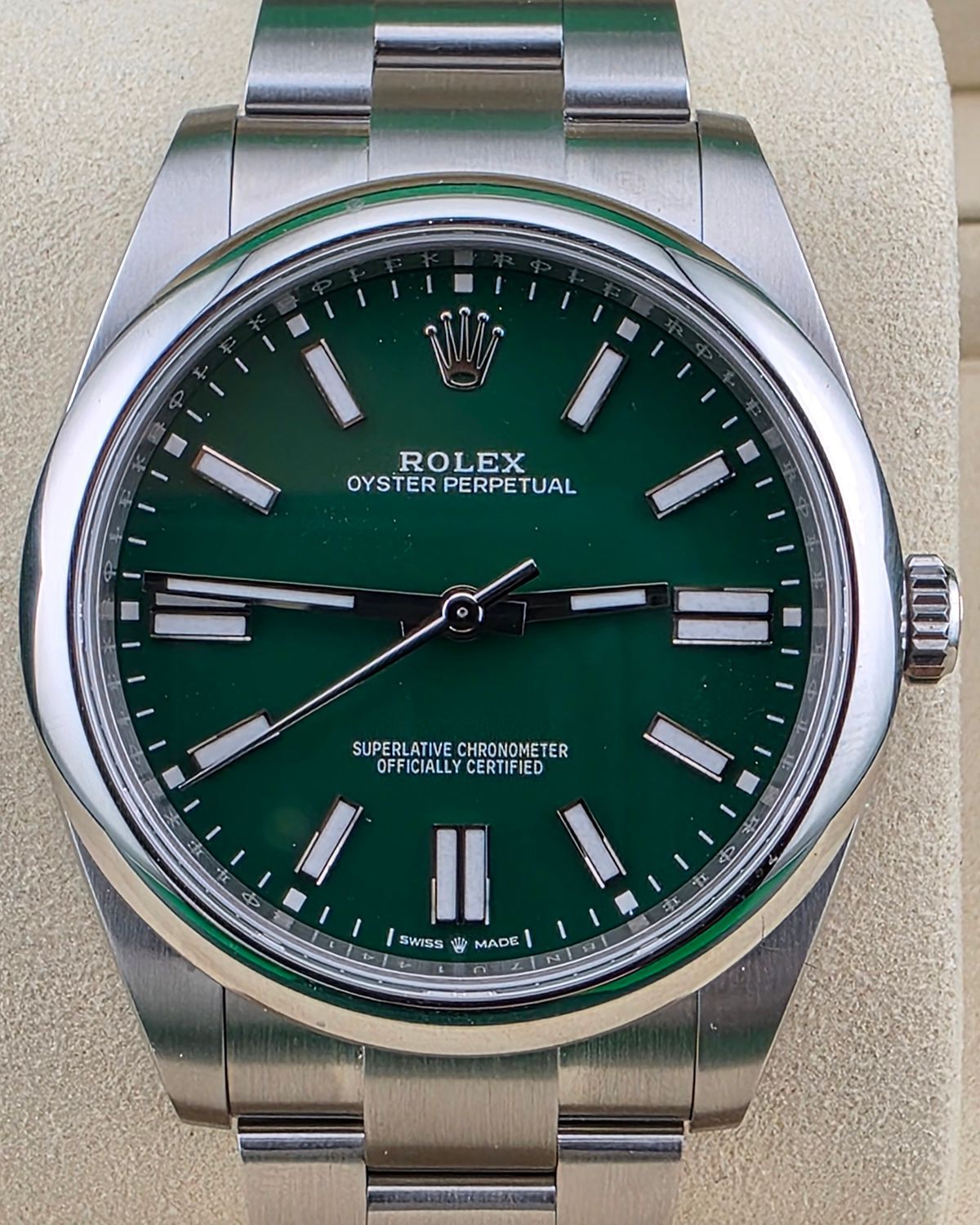 Rolex 124300