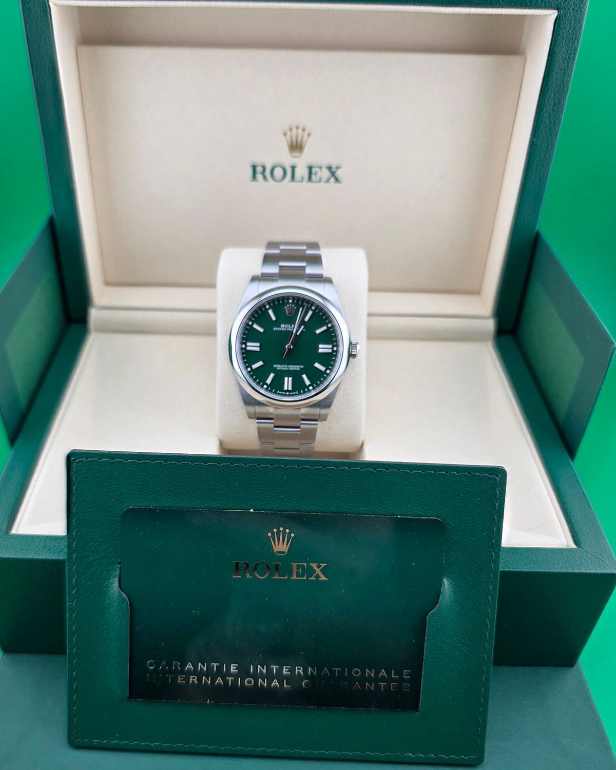 Rolex 124300
