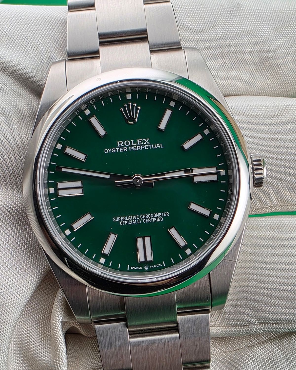 Rolex 124300