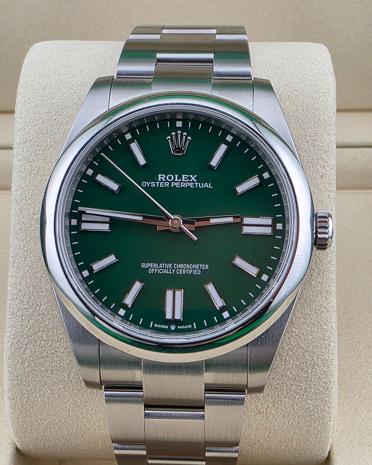 Rolex 124300