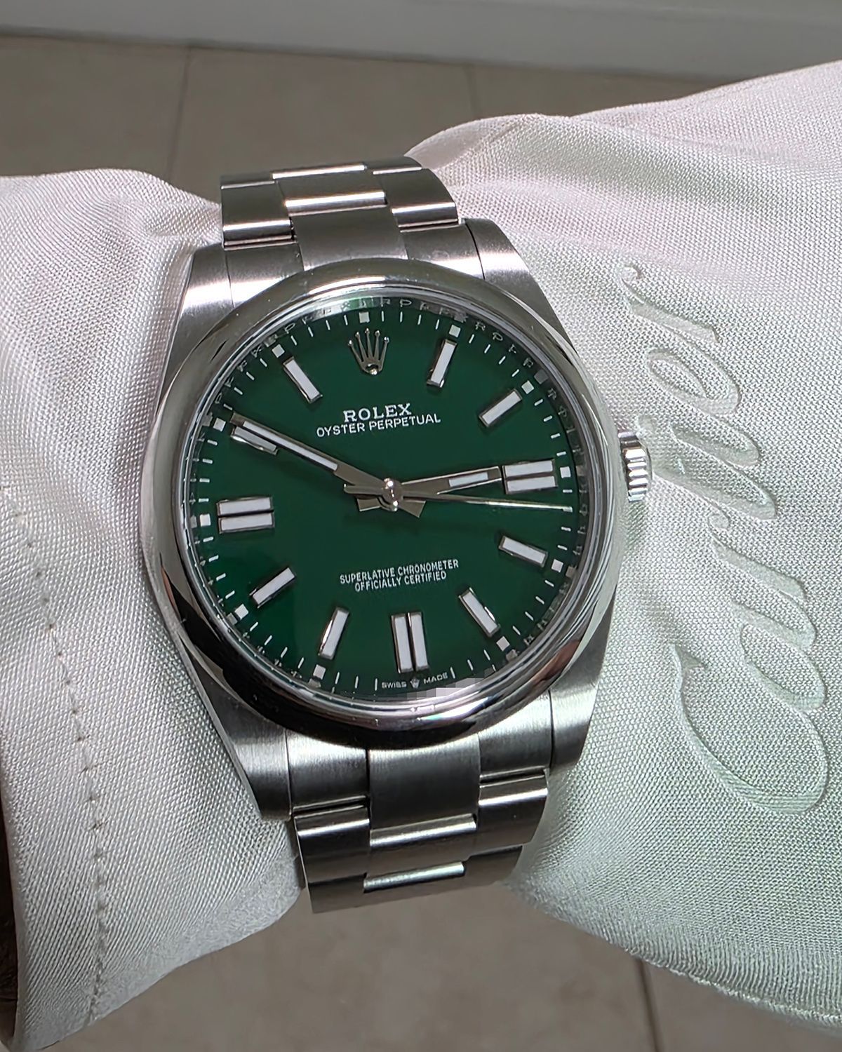 Rolex 124300