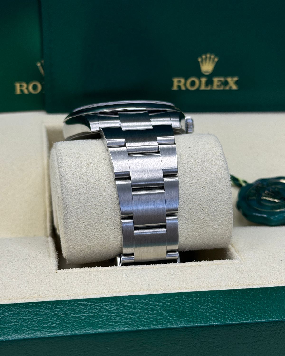 Rolex 124300