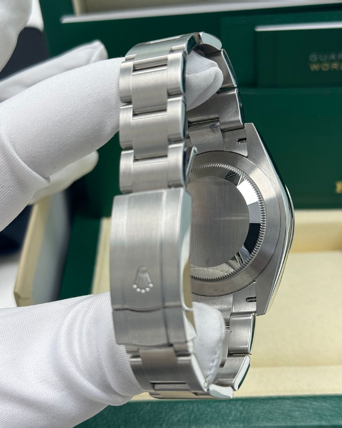 Rolex 124300