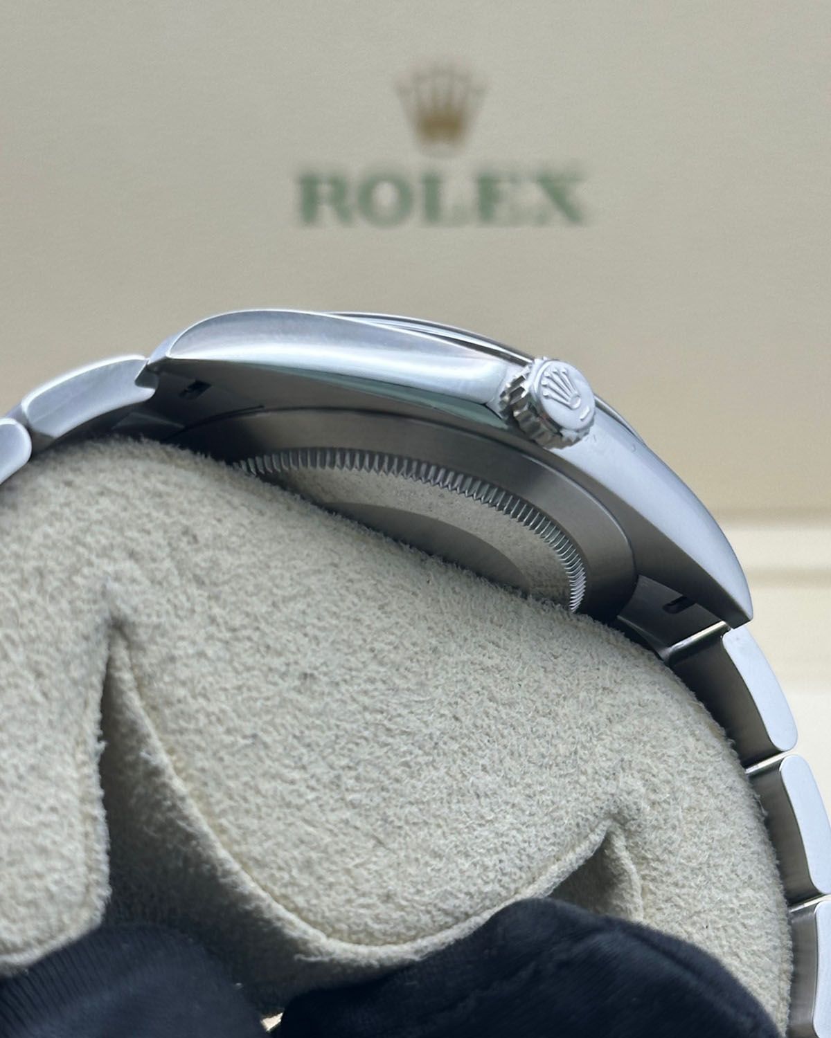Rolex 124300