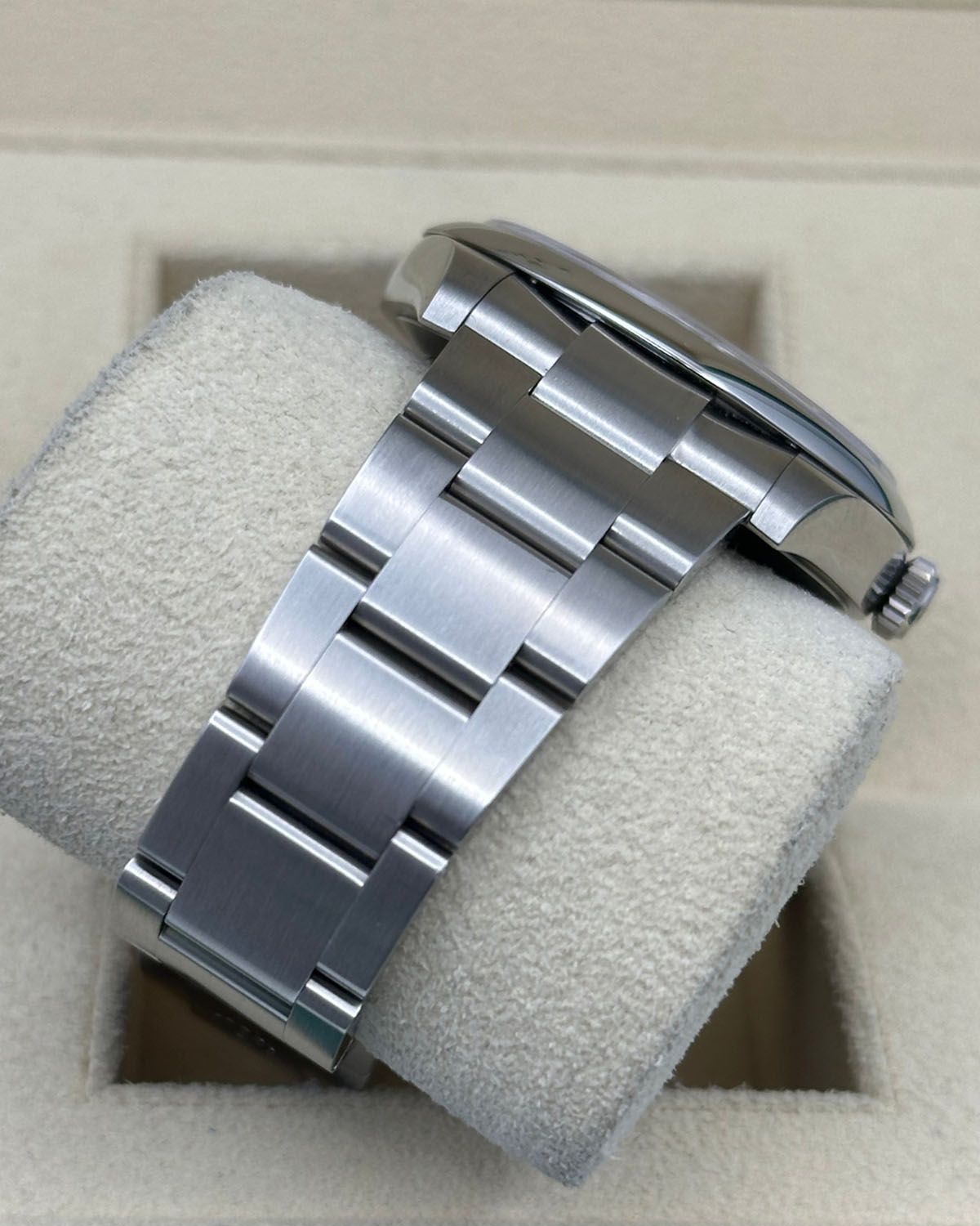 Rolex 124300