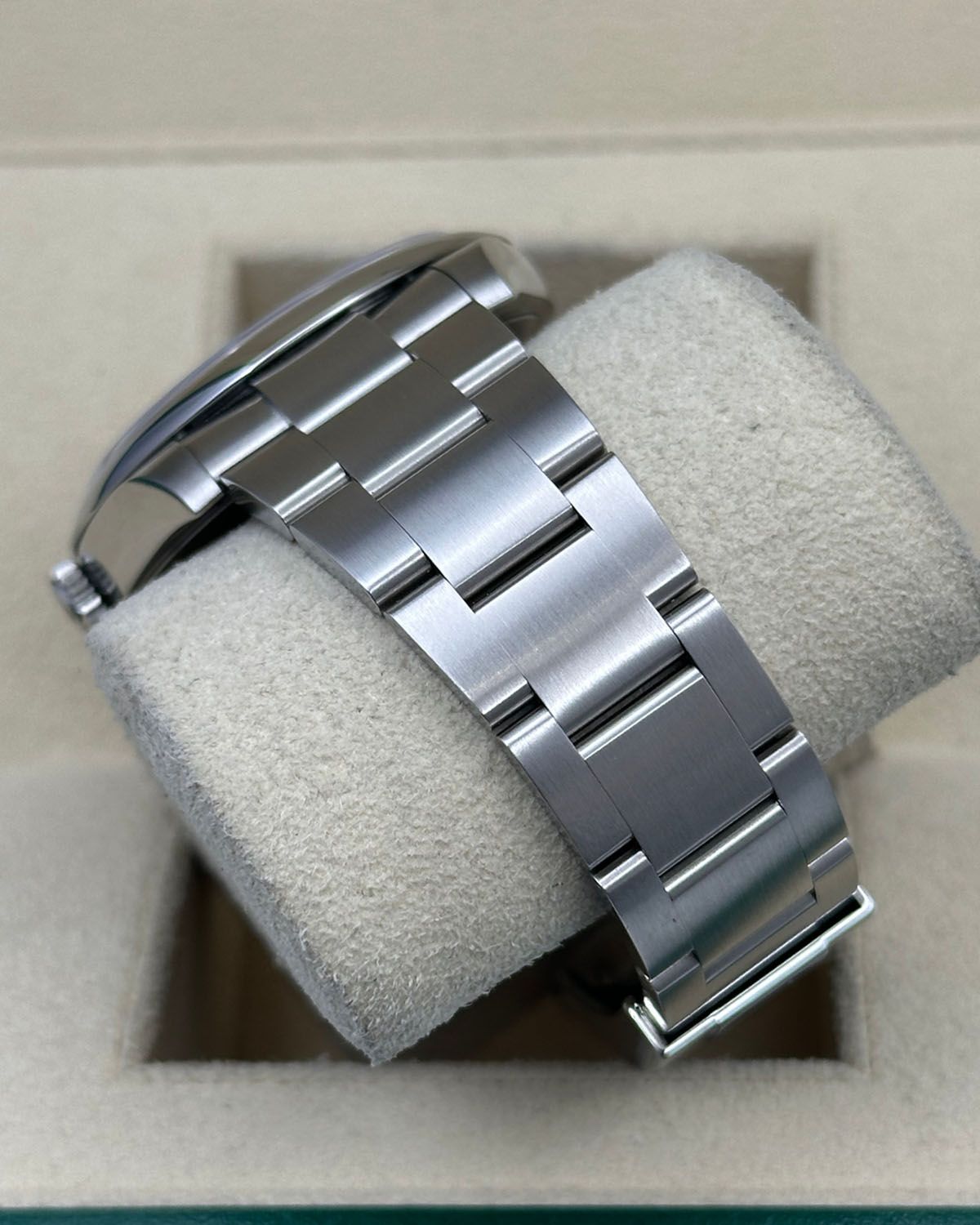 Rolex 124300