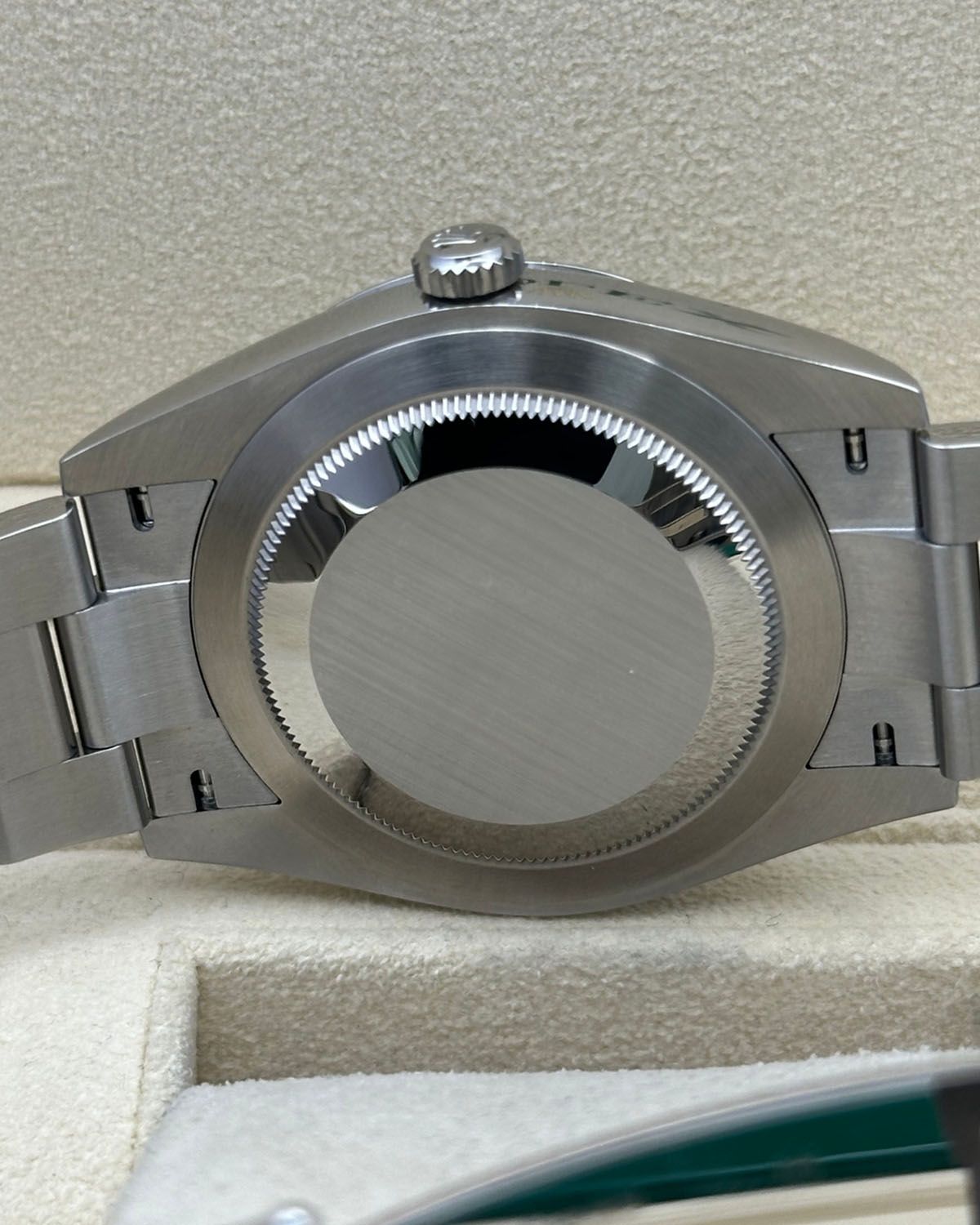 Rolex 124300