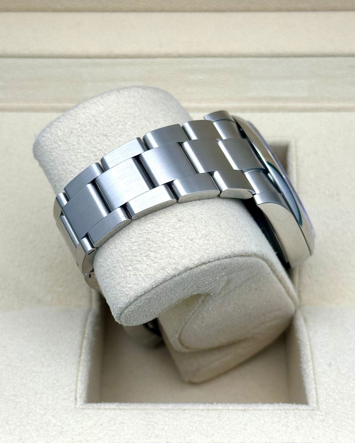 Rolex 124300