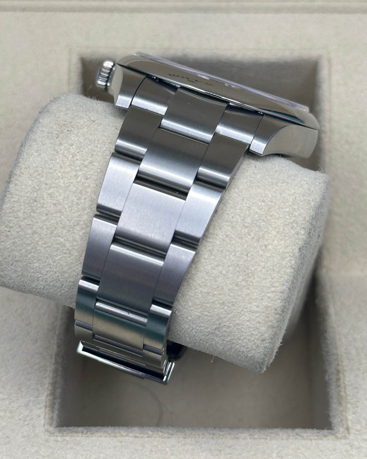 Rolex 124300