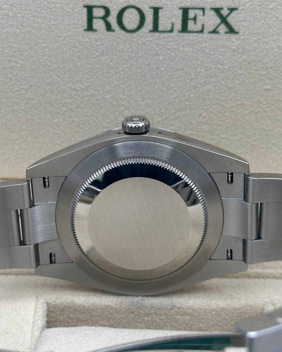Rolex 124300