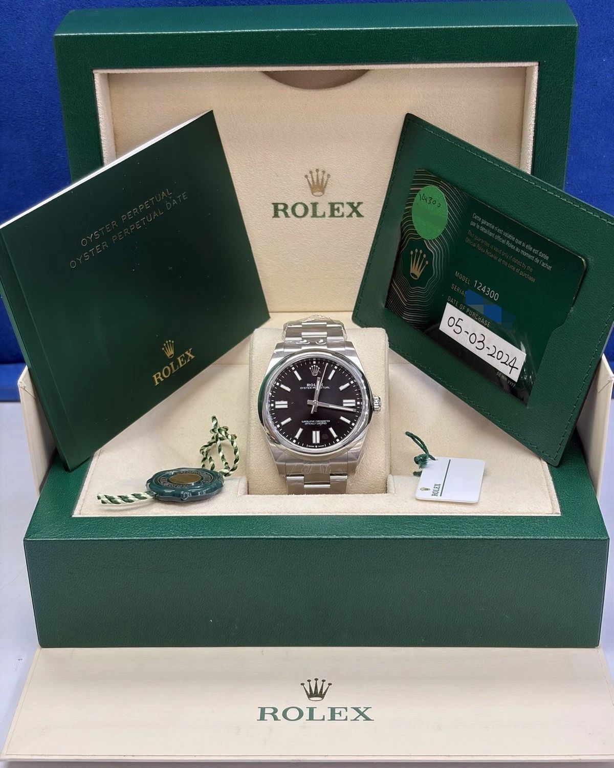 Rolex 124300