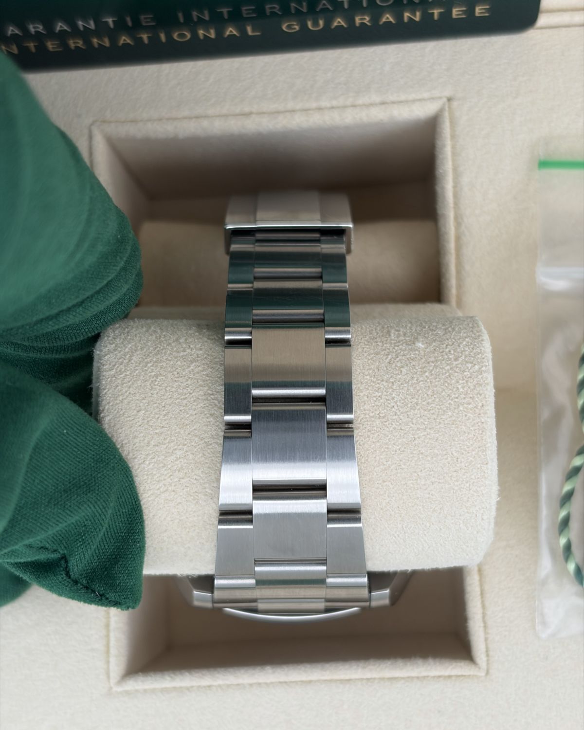 Rolex 124300