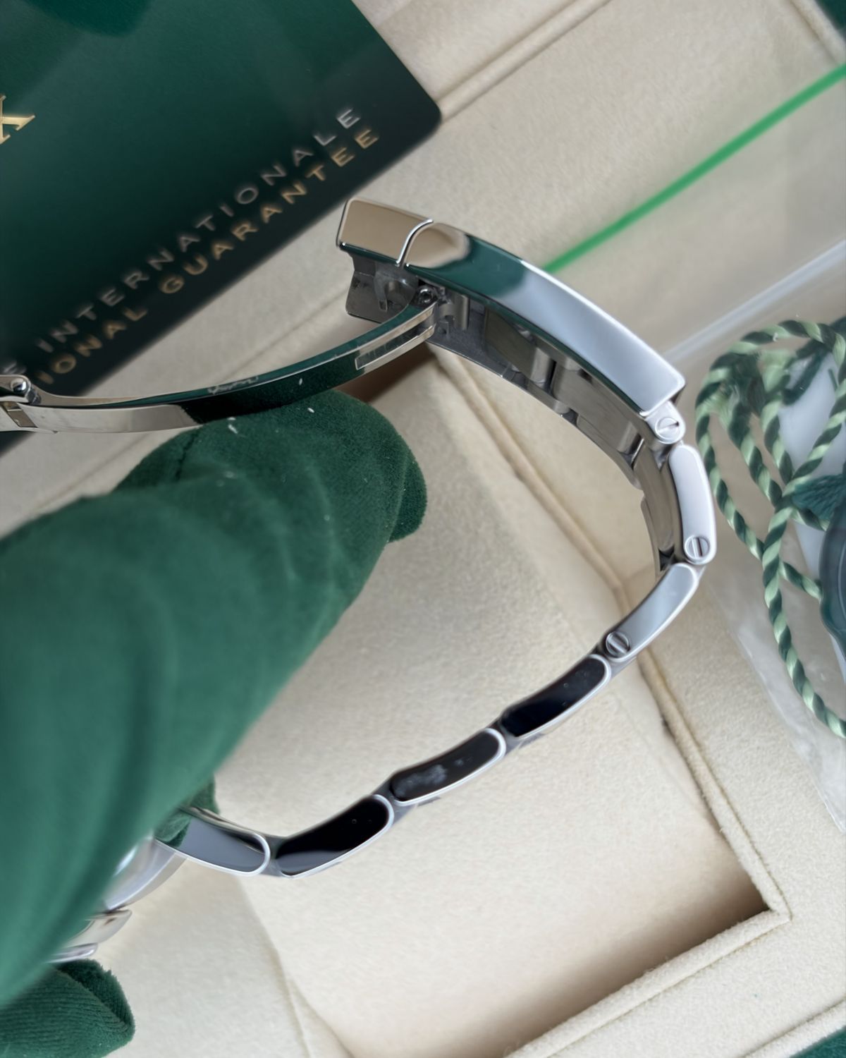 Rolex 124300