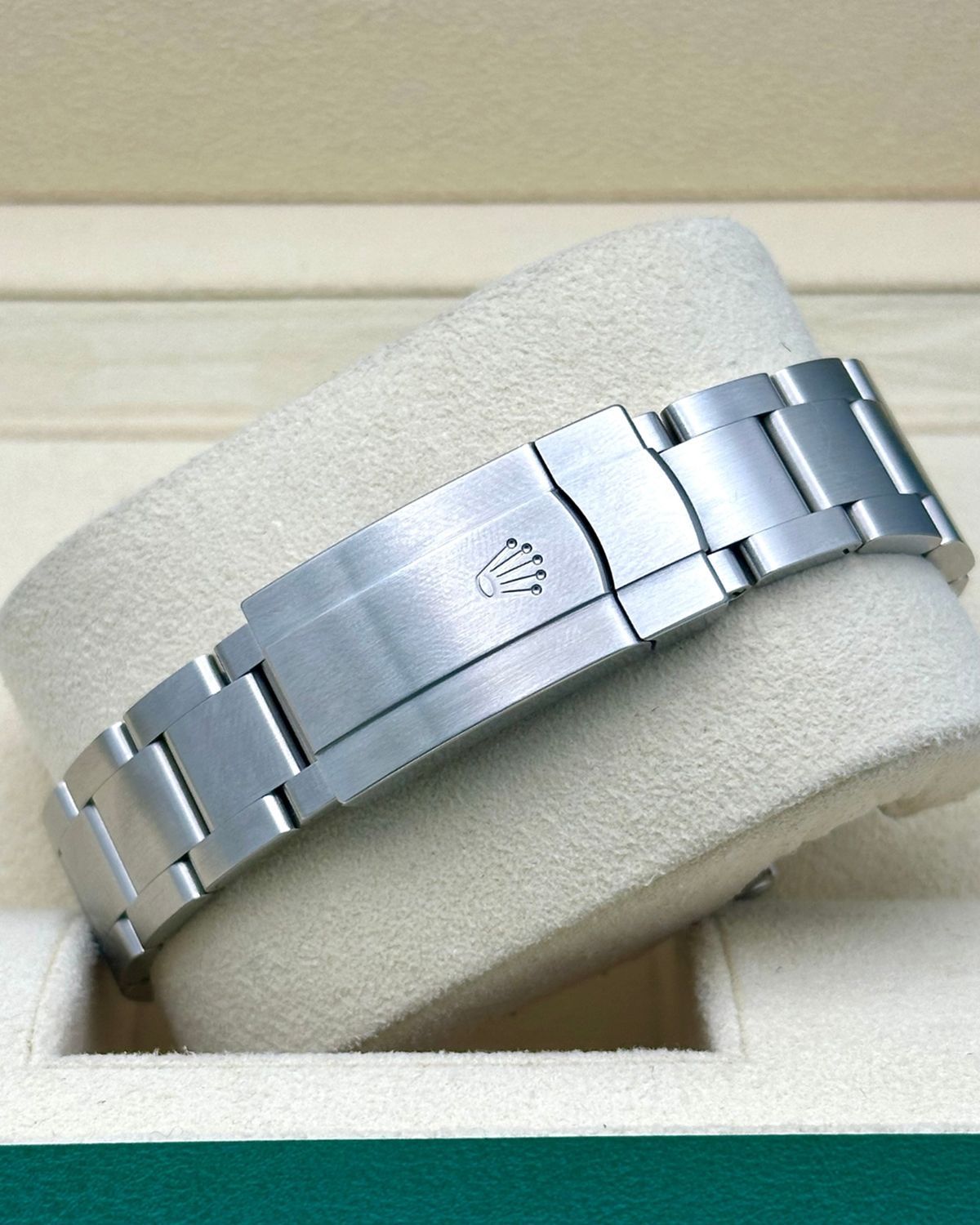 Rolex 124300