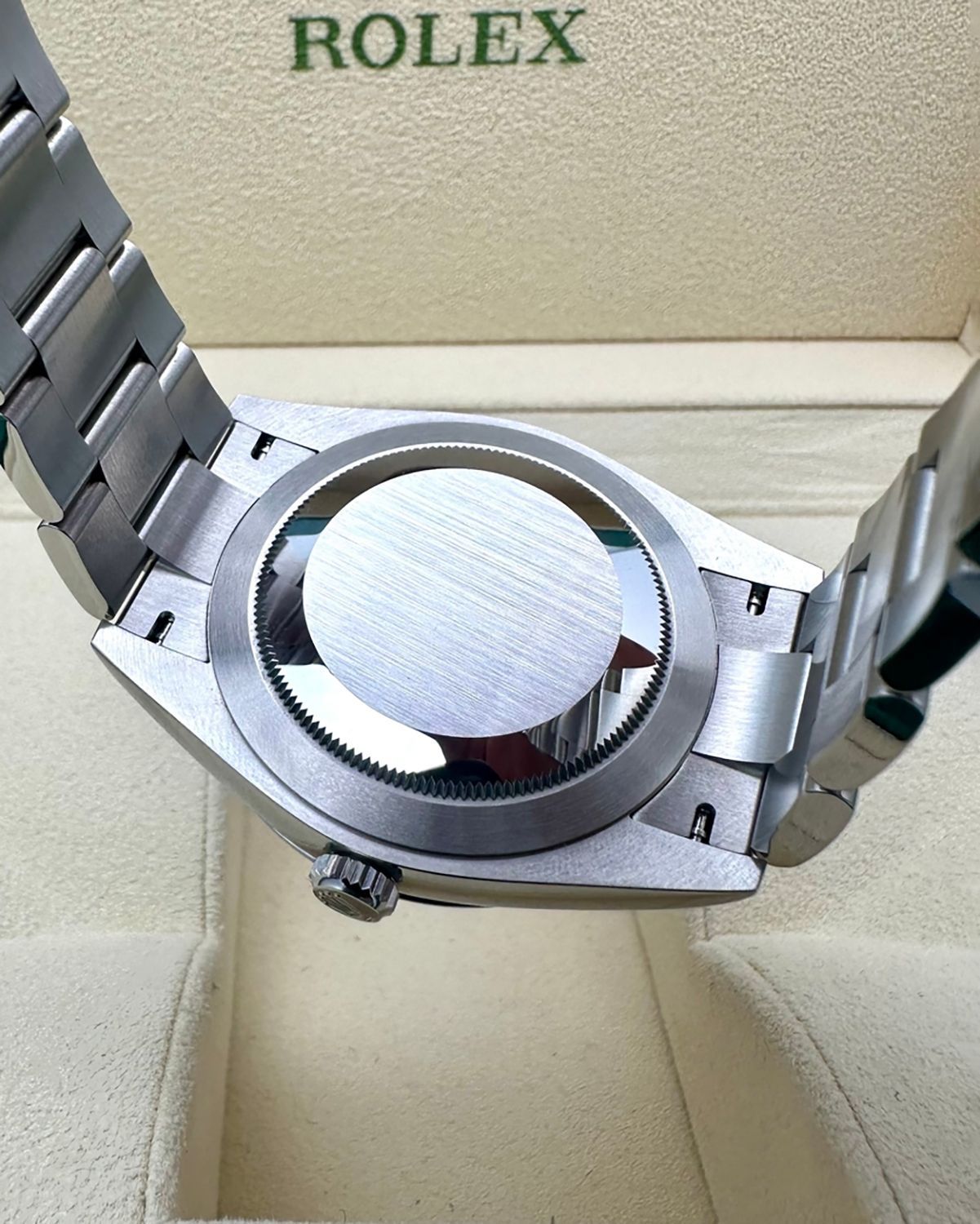 Rolex 124300