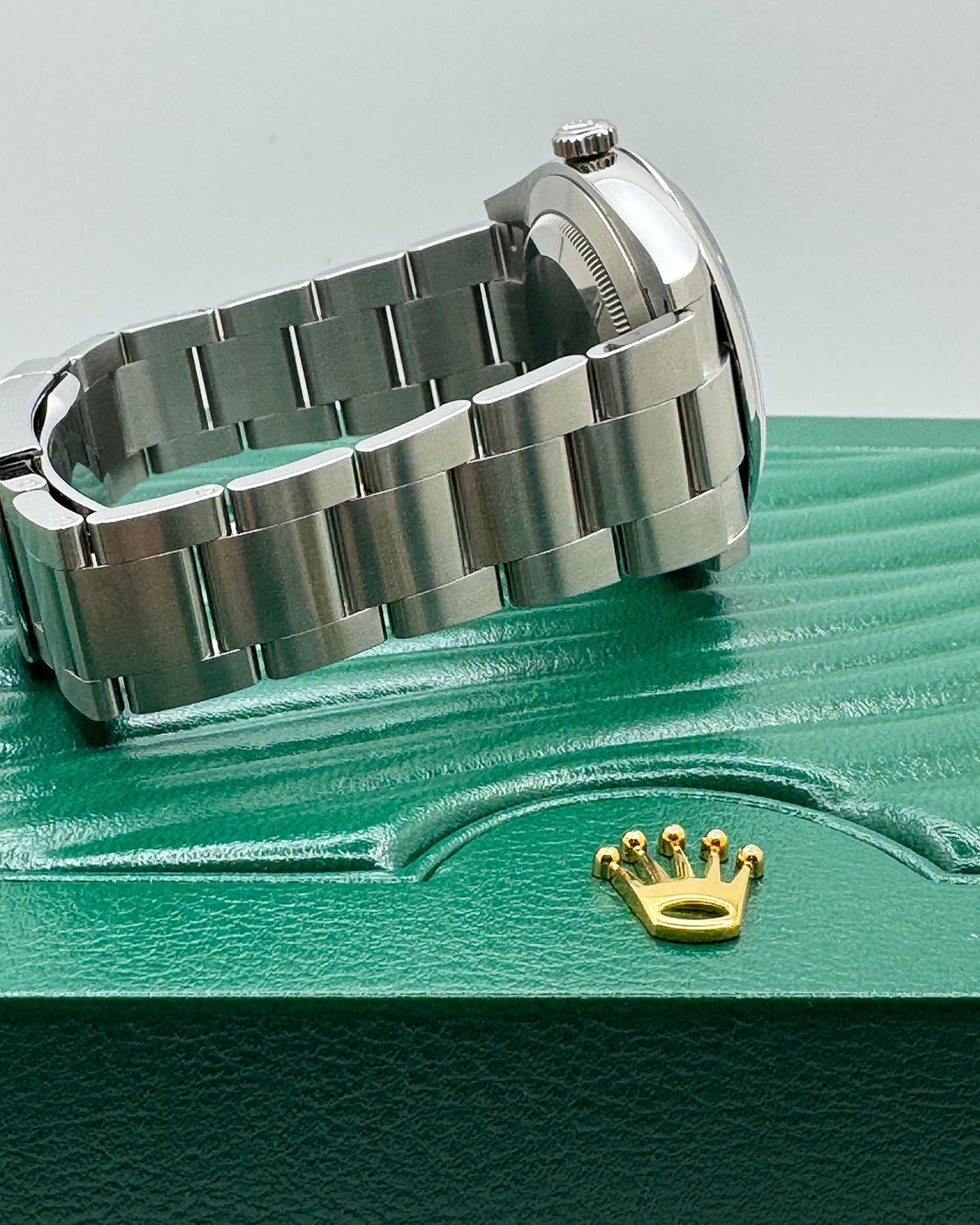 Rolex 124300