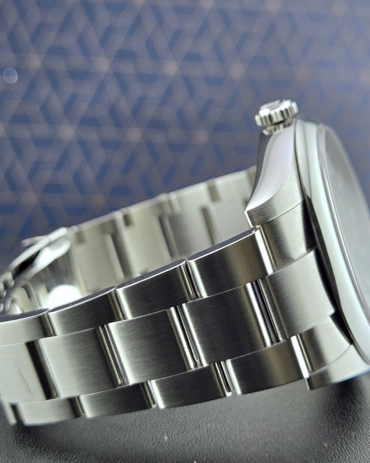 Rolex 124300