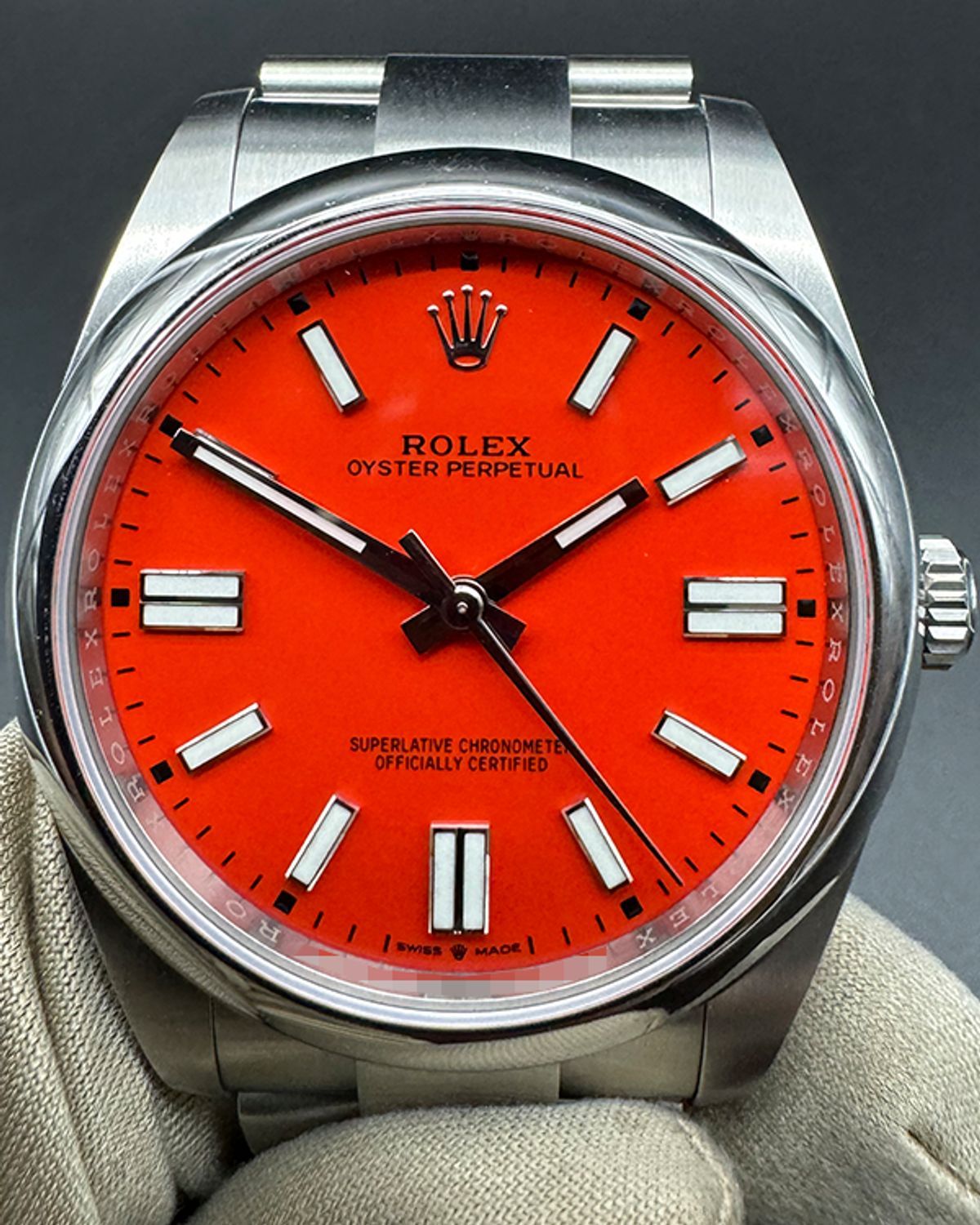 Rolex 124300