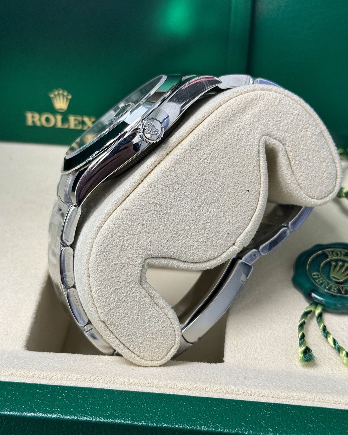 Rolex 126300