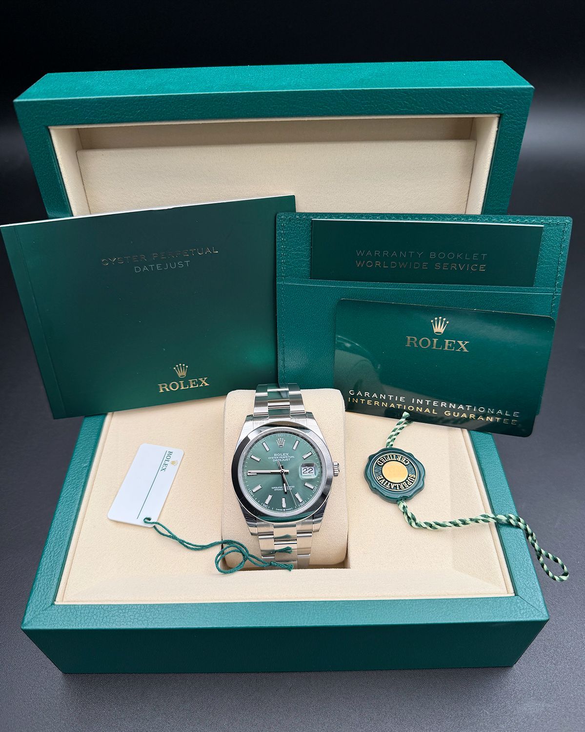 Rolex 126300