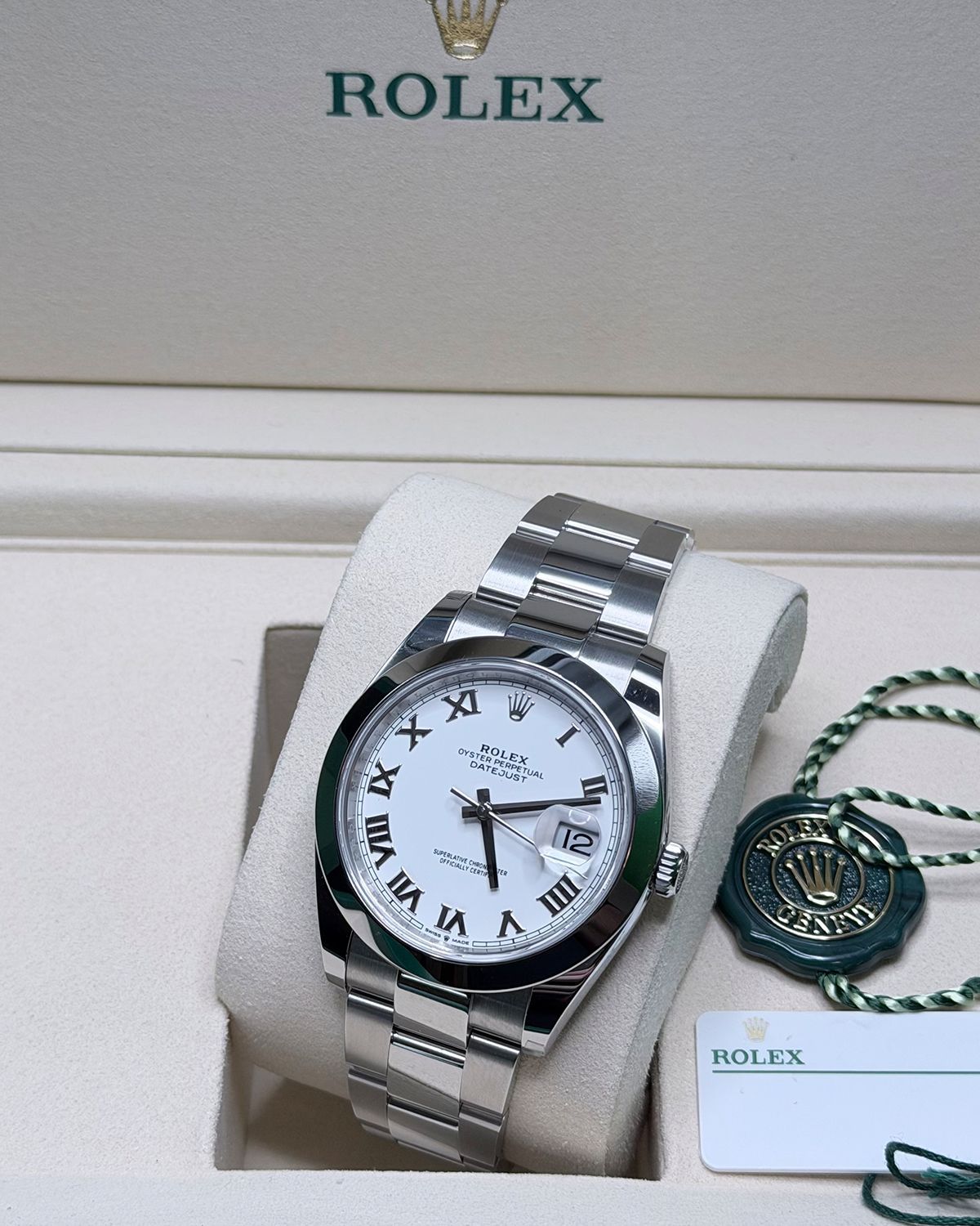Rolex 126300
