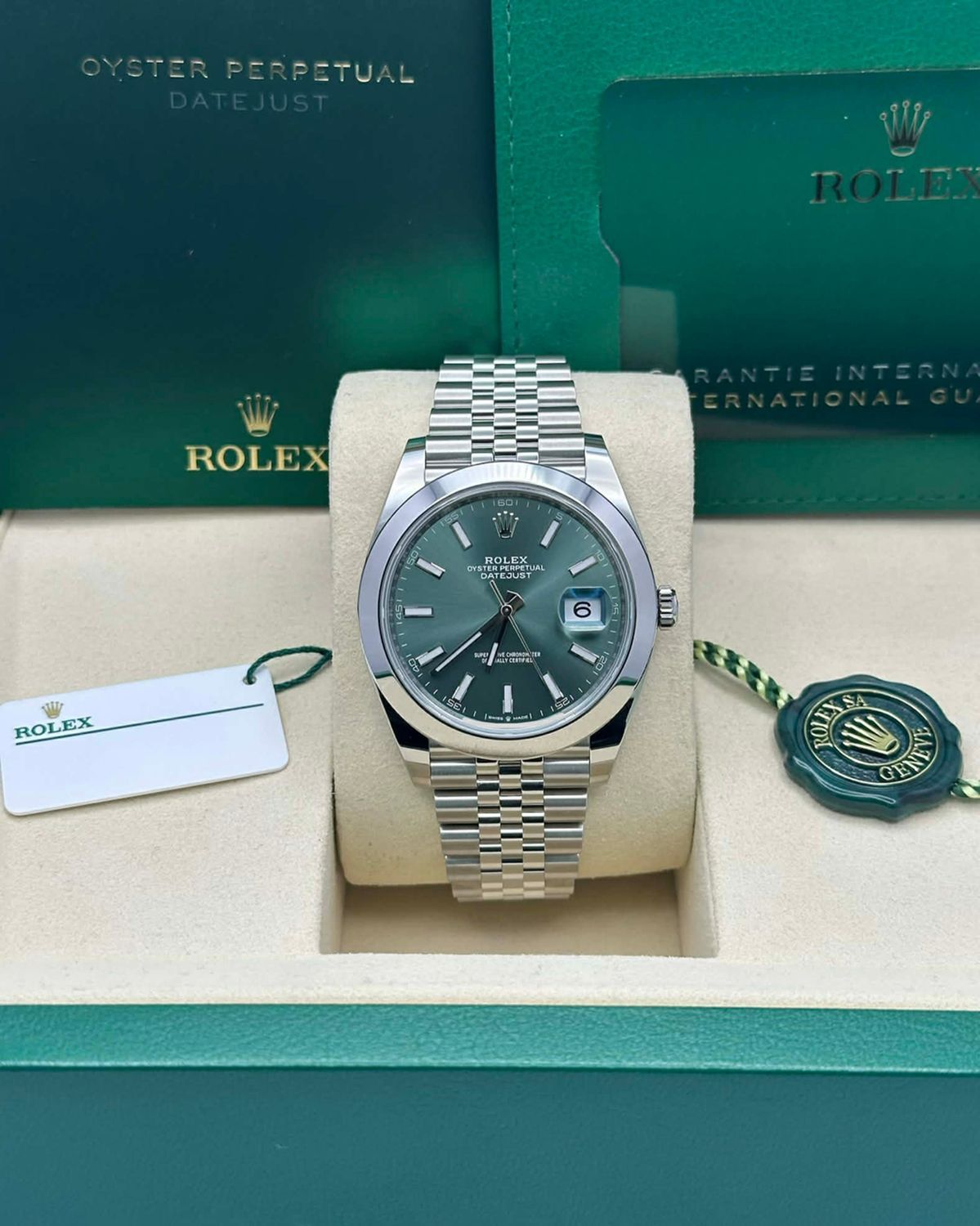 Rolex 126300