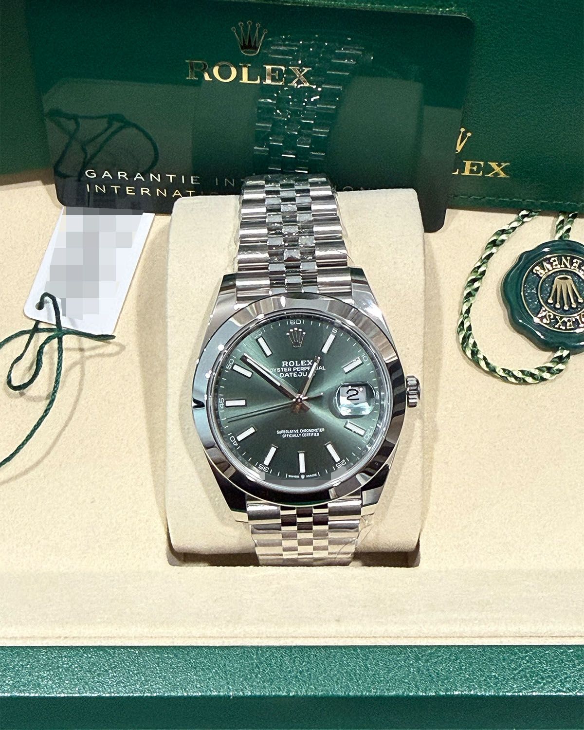 Rolex 126300