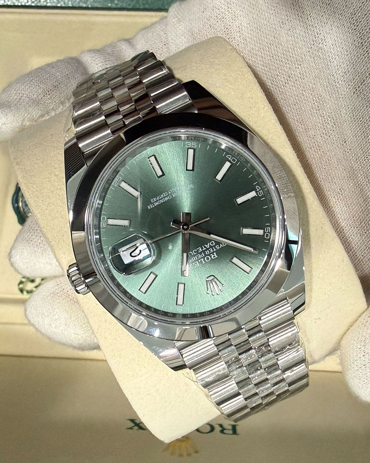 Rolex 126300
