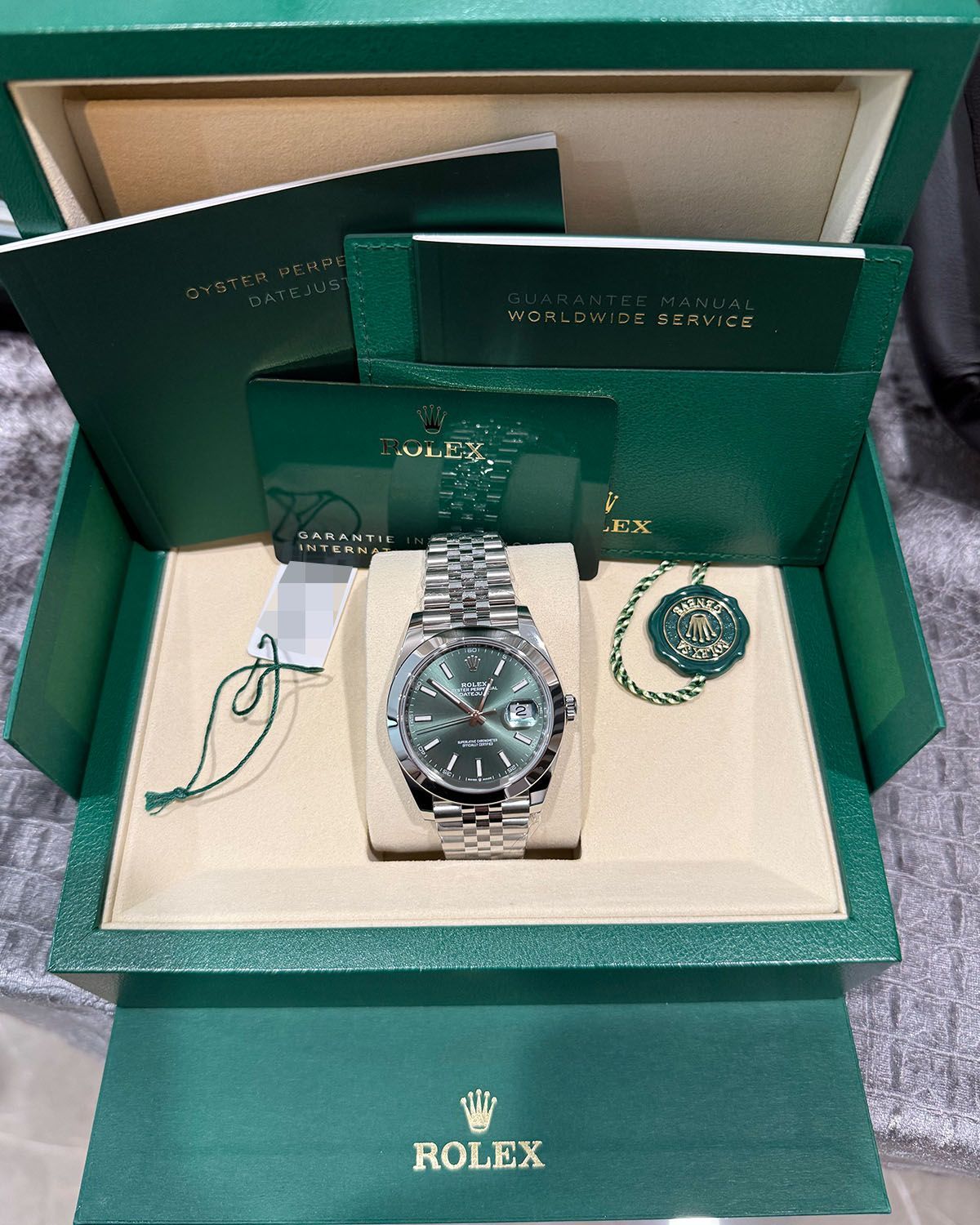 Rolex 126300