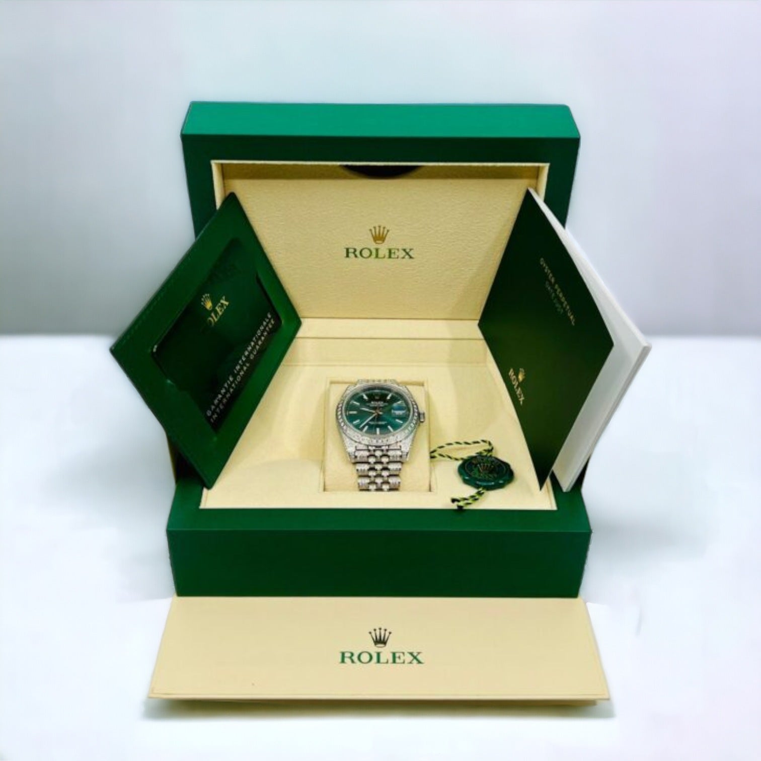 Rolex 126300