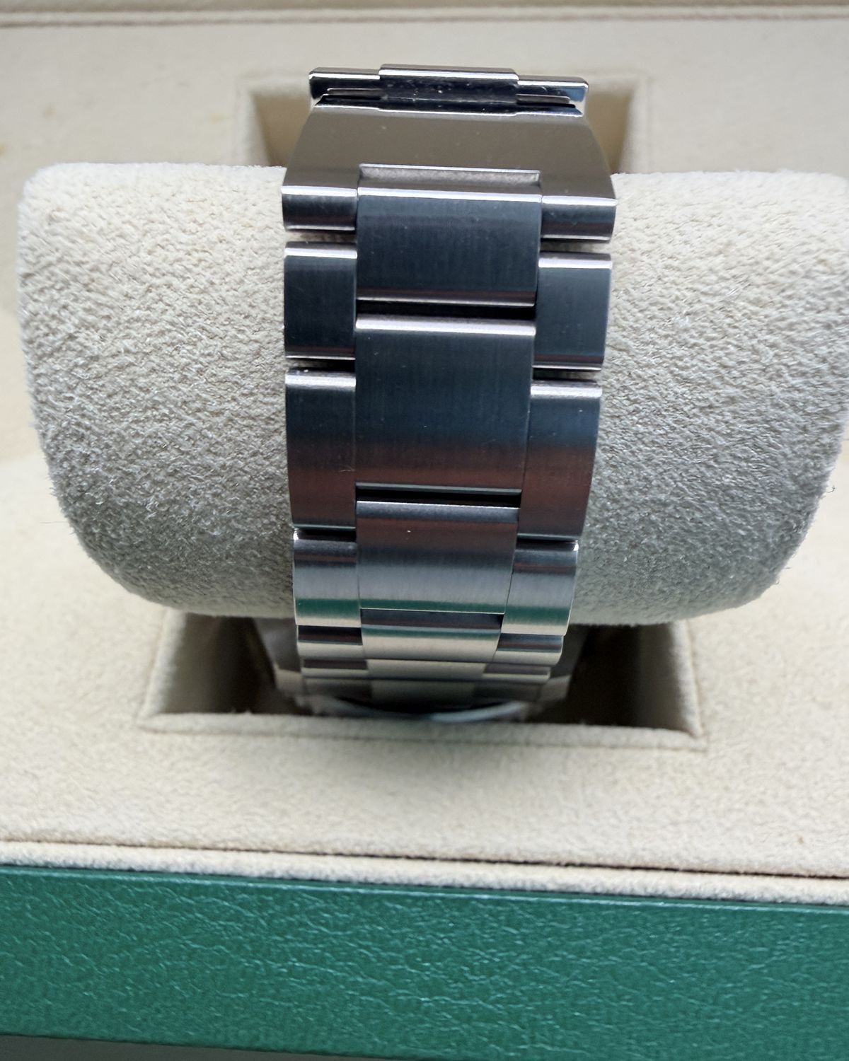 Rolex 126600