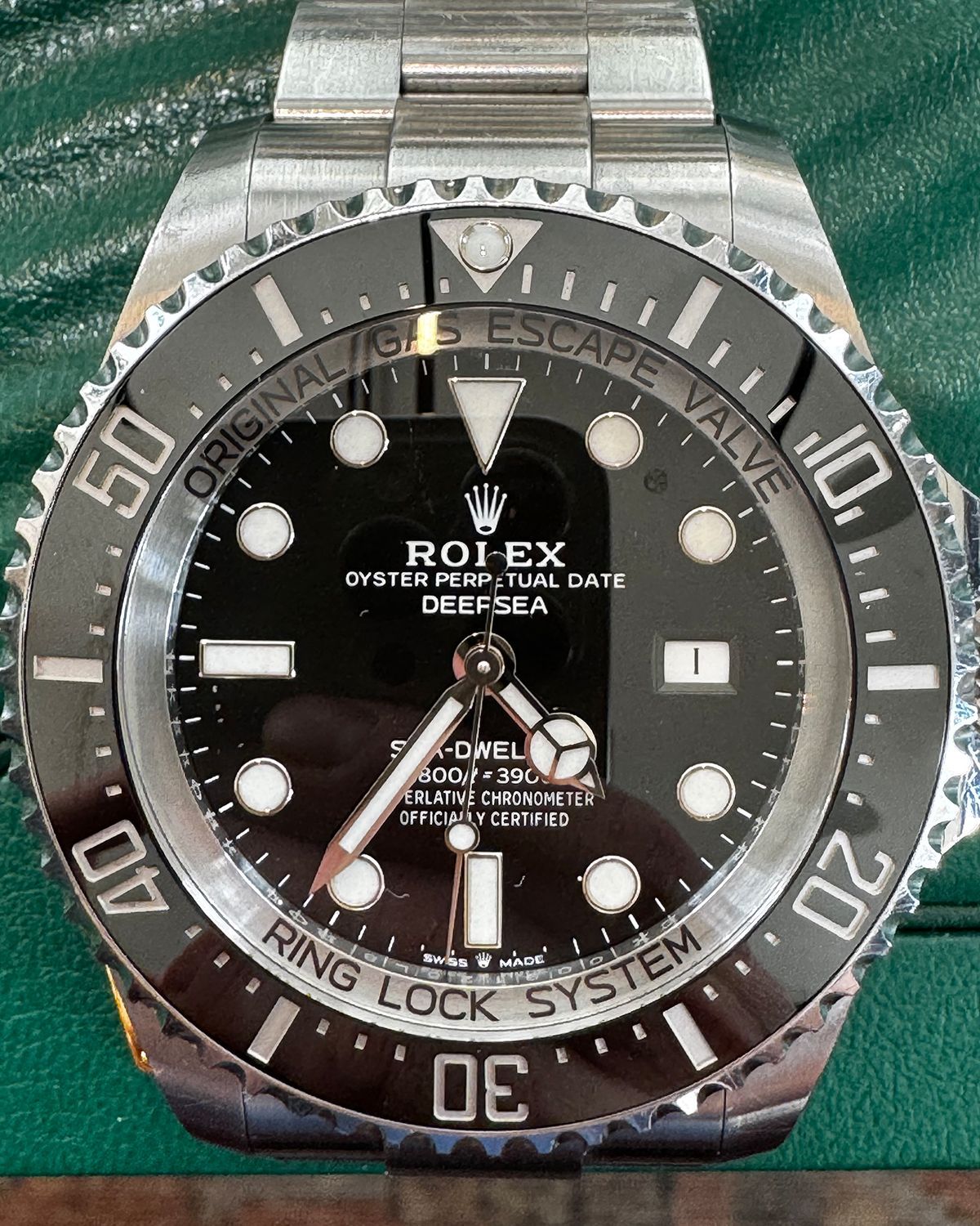 Rolex 126660