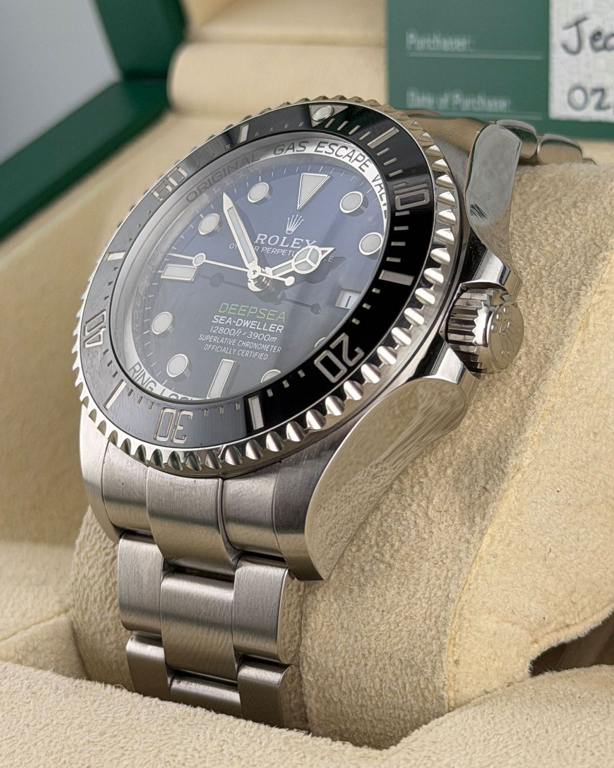 Rolex 126660