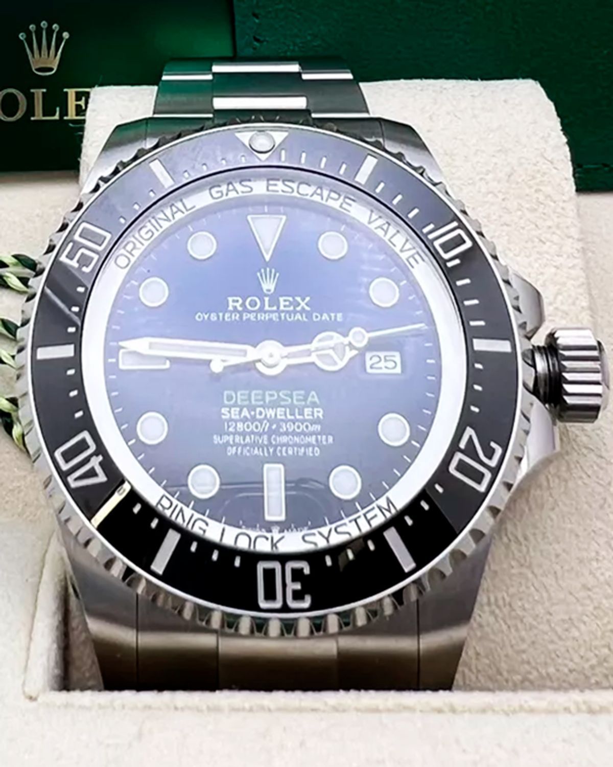 Rolex 126660