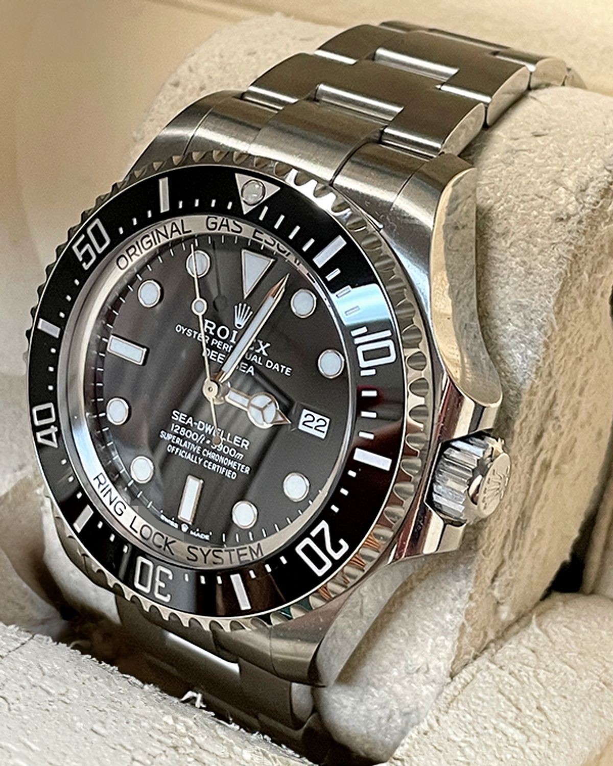 Rolex 126660
